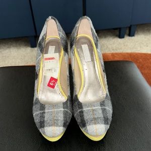 Rachel Roy Grey Yellow Plaid Heels